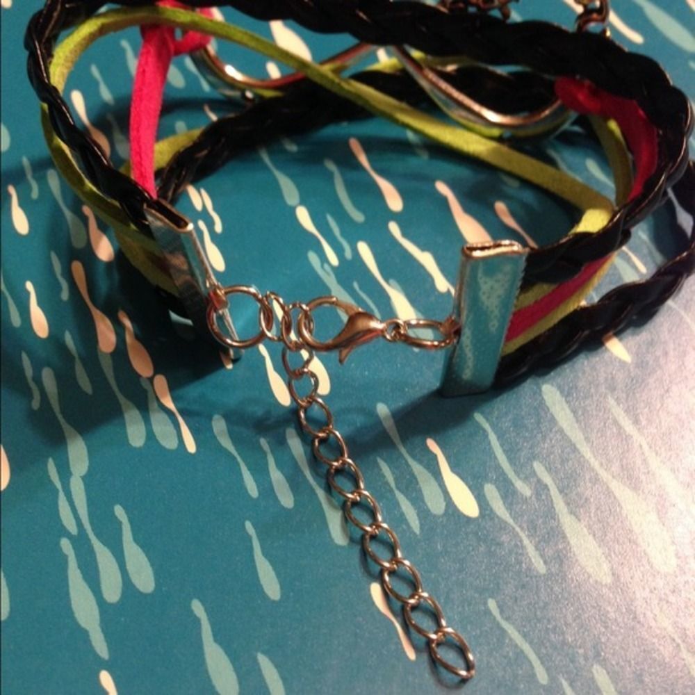 One Direction Bracelet - Picture 3 of 3